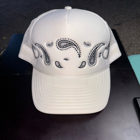 GBC white Bandana Trucker Hat - Picture 2 of 4